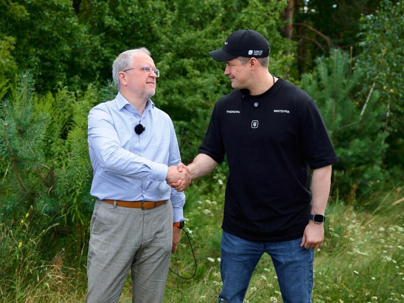 Україна перша у світі під час війни запускає технологію, яка дає змогу залишатися на зв'язку без мережі