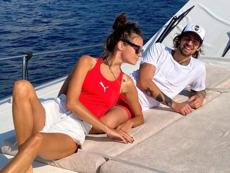 Ігнор і таємні побачення з іншими. ЗМІ запідозрили, що Dantes і Кацуріна приховують своє розставання