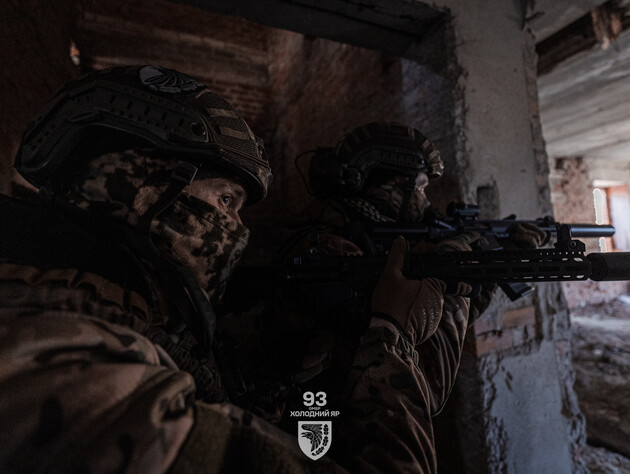 Росія готується до наступальної операції на трьох напрямках – Зеленський 