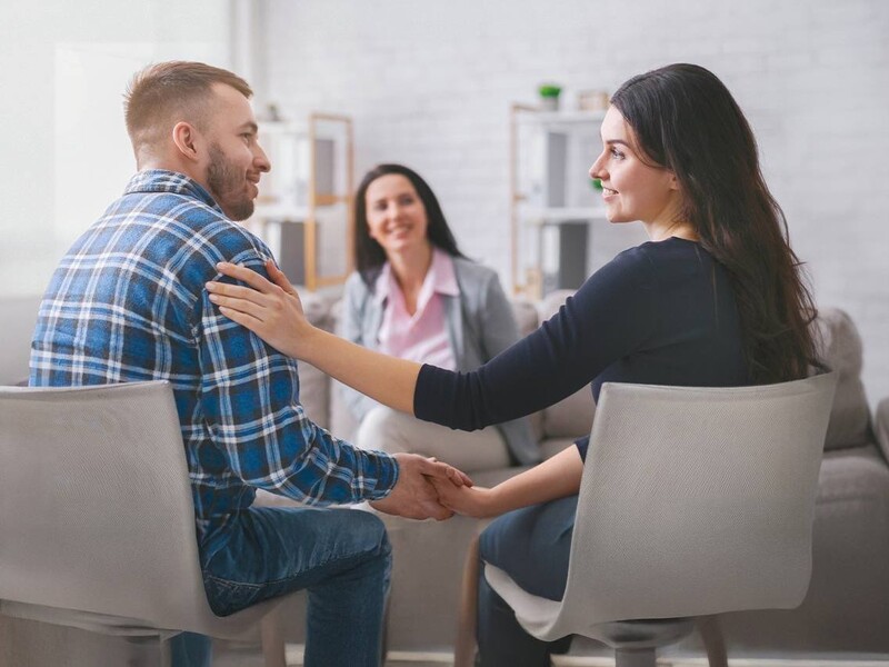 Фонд Рината Ахметова поделился шагами отбора кандидатов в семейные формы воспитания