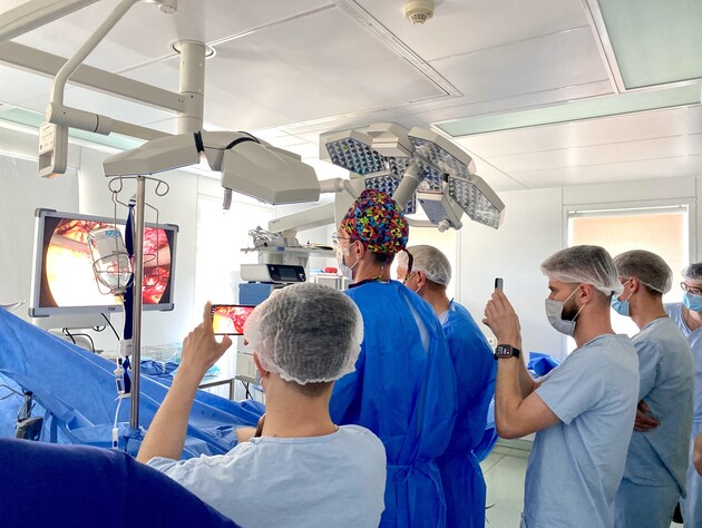 У Національному інституті раку правоохоронці викрили схему привласнення понад 200 млн грн на закупівлях