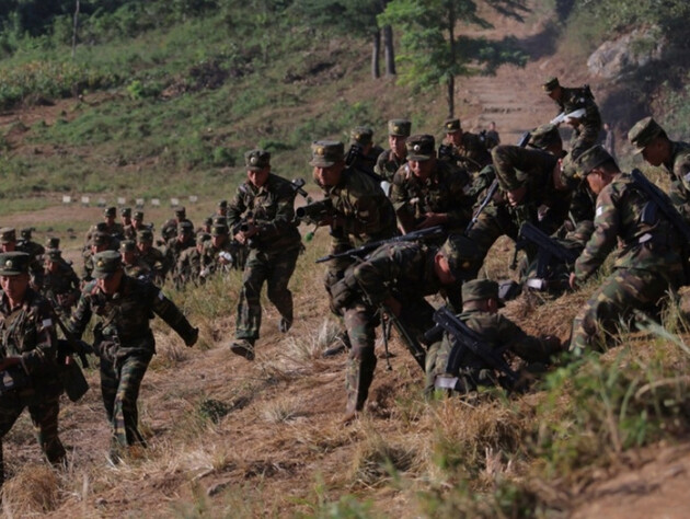 В прифронтовые области РФ направляются новые части КНДР – военная разведка