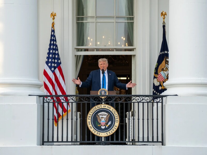 Трамп провел разговор с Зеленским и европейскими лидерами. СМИ пишут: он до сих пор зол на Путина