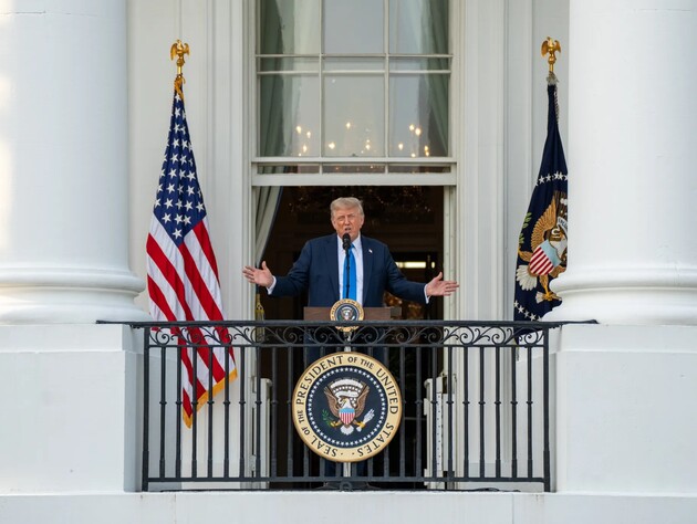 Трамп провел разговор с Зеленским и европейскими лидерами. СМИ пишут: он до сих пор зол на Путина