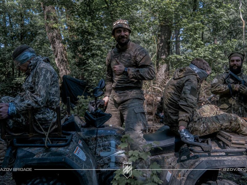 "Азов" узяв полонених у боях за Покровськ