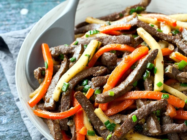 Просто добавьте к баклажанам с мясом этот соус – и салат получится невероятно вкусным. Быстрый рецепт