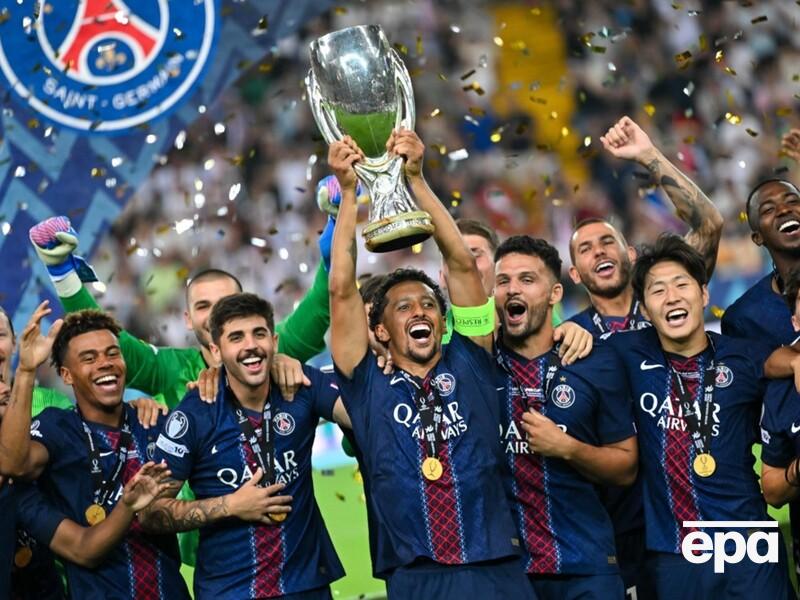 Зворушливий момент на Суперкубку УЄФА. Капітан французької команди віддав свою медаль українцю