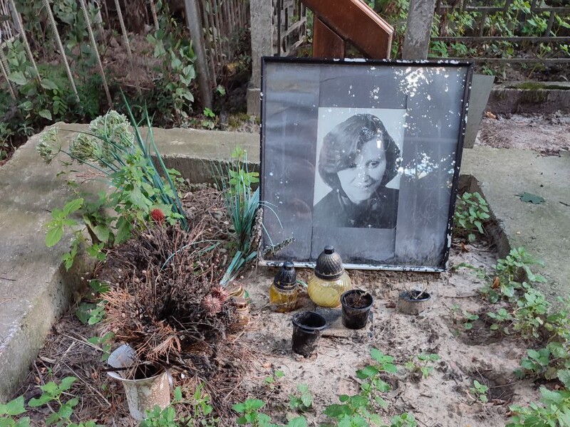 У Києві знайдено могилу відомої художниці, 