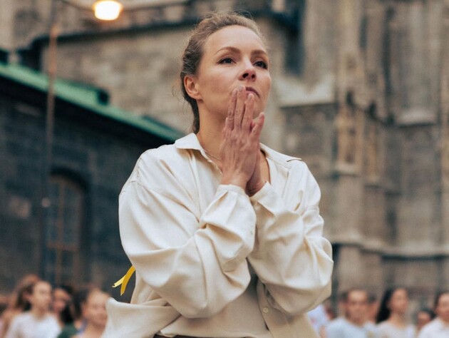 Шоптенко публічно звернулася до свого першого чоловіка Дікусара, який служить на фронті