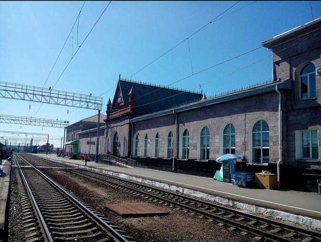 Ночью в Воронежской области РФ раздались взрывы. Возник пожар на железнодорожной станции