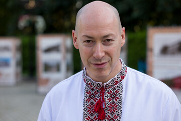 Чи віддасть Україна Донбас, чим Путін шантажував Трампа, коли закінчиться війна. Стрим Голованова з Гордоном. Трансляція