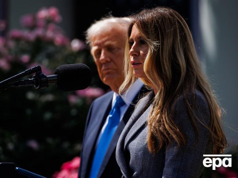 "Настало время". СМИ раскрыло содержание письма Меланьи Трамп Путину