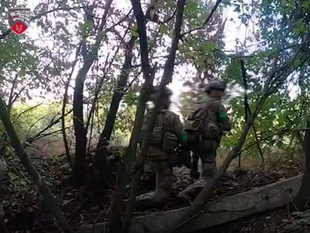 ССО зачистили позиции россиян и взяли в плен несколько спецназовцев. Видео