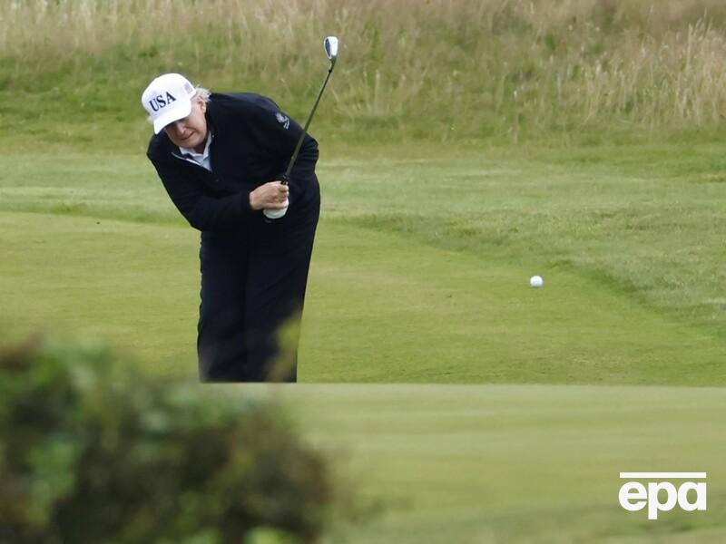 Трамп отказался от отпуска и игры в гольф из-за Украины