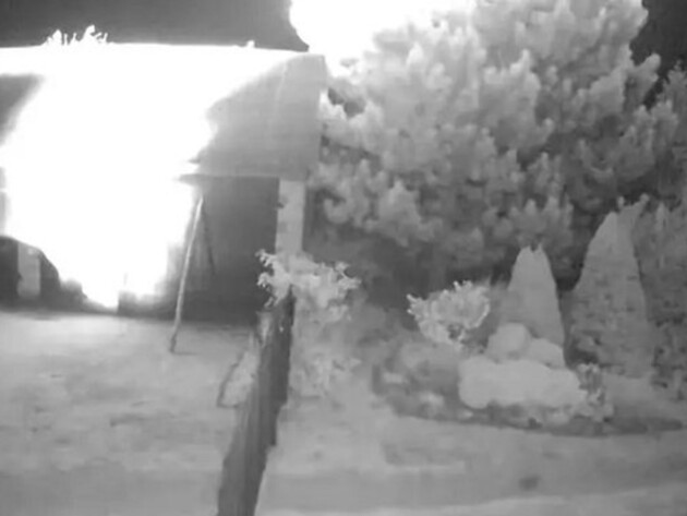 У Польщі на поле впав і вибухнув невідомий об'єкт. Що кажуть військові