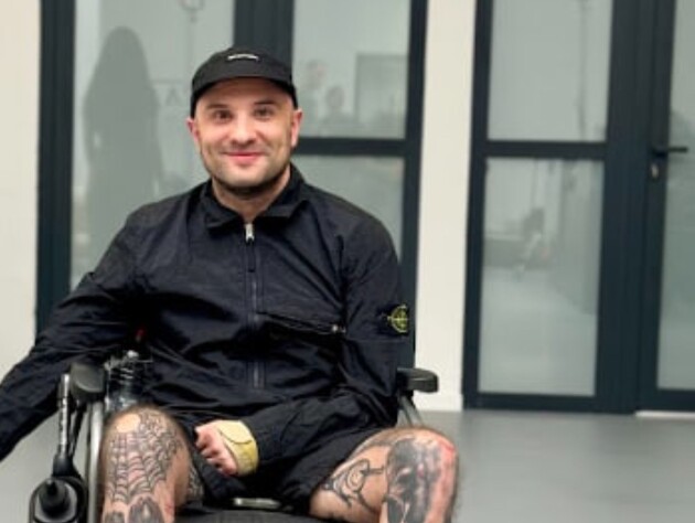 Розовий після скандального інтерв'ю показав свою нову дівчину