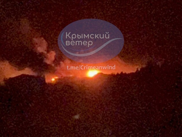 В Севастополе атаковали воинскую часть РФ, возникли пожары – 