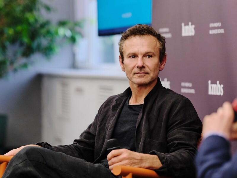 Вакарчук высказался о получении от Зеленского награды