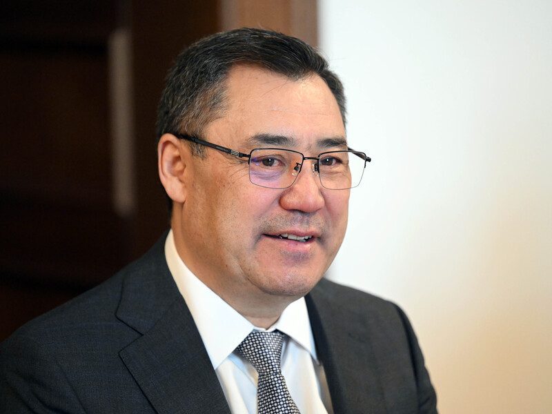 Президент Кыргызстана призвал Стармера и Трампа "не политизировать экономику" санкциями