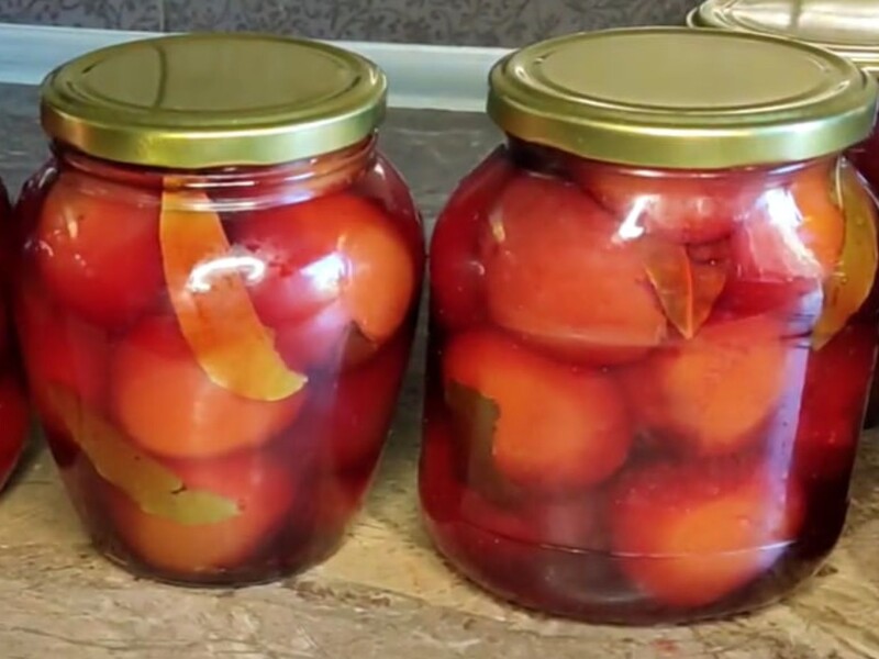 Залишіть сливи у цьому маринаді на 12 годин – і вони вийдуть смачними й ароматними. Рецепт на зиму