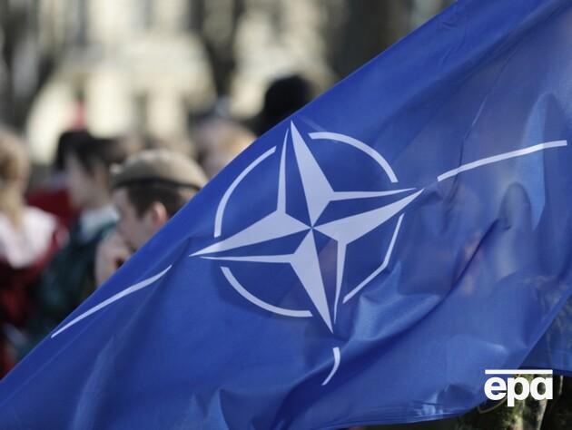 Соратник Трампа запропонував запросити Росію в НАТО. Чим це вигідно Заходу?