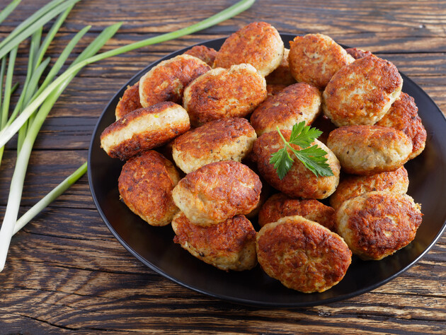 Такі котлети не розпадаються під час смаження. Рецепт без м'яса