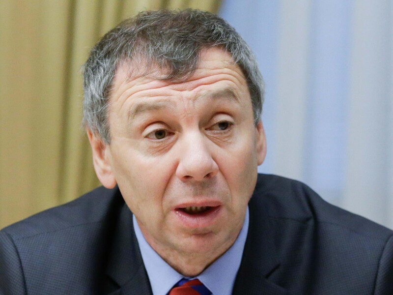 Прокремлевского политолога, который признал, что РФ сбила самолет AZAL, объявили "иноагентом"