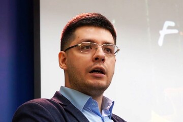 Удар РФ по американскому предприятию, наступательное оружие от Трампа, топливный кризис в РФ. Стрим Бацман с Демченко. Видео