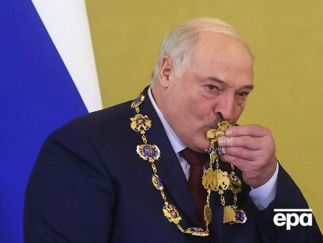 Лукашенко рассказал, как Путину предлагали ударить 