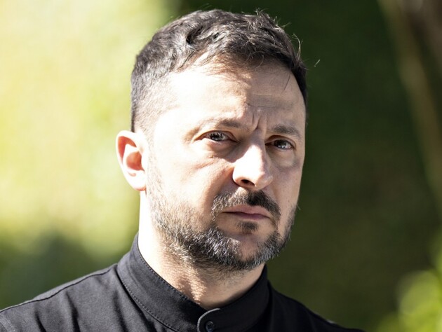 Зеленський: Ми не подаруємо свою землю