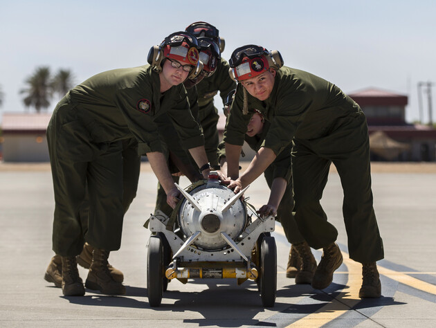 Україна отримає від США понад 3 тис. авіаракет дальністю до 450 км – WSJ