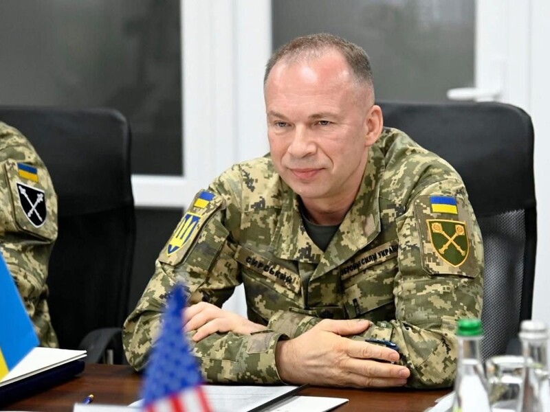 Сирський: Наші війська успішно контратакували й зачистили від ворога села в Донецькій області