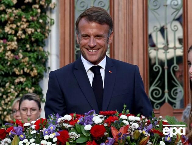 Макрон вслед за Науседой на украинском поздравил Украину с Днем Независимости, но есть нюанс