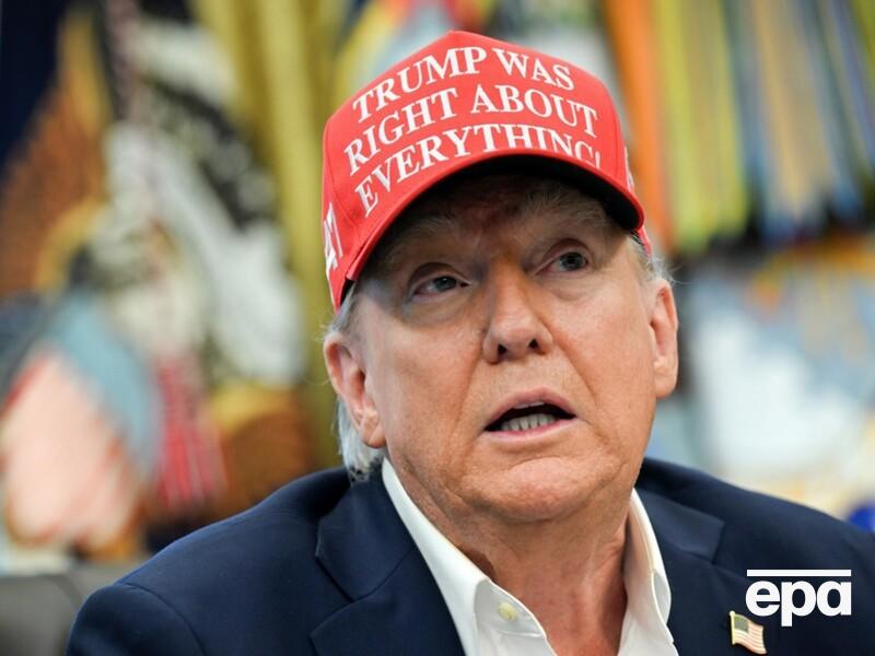 Трамп пригрозив закрити два провідні телеканали у США