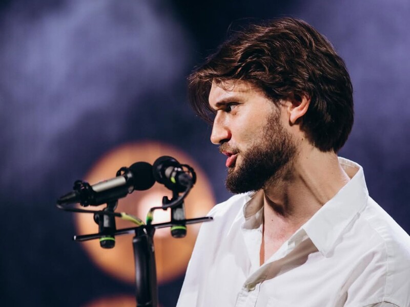 Яценко й хор 