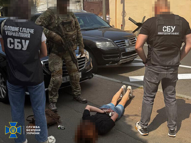 В Киеве задержали женщину, подозреваемую в подготовке российских обстрелов и терактов – СБУ