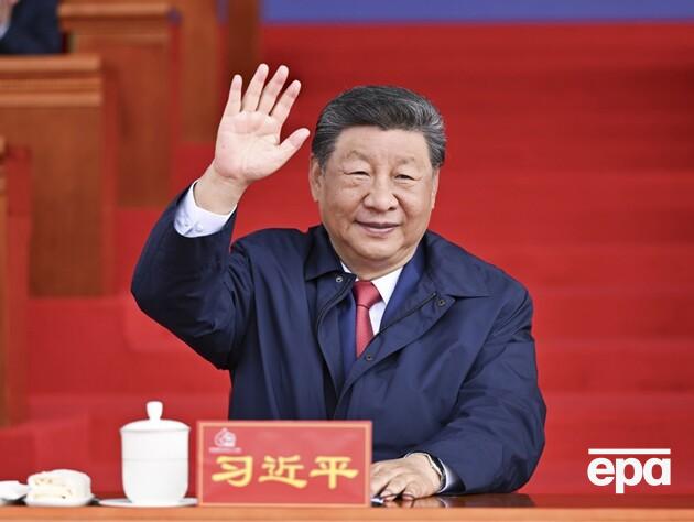 Си Цзиньпин впервые публично поздравил Украину с Днем Независимости – Bloomberg