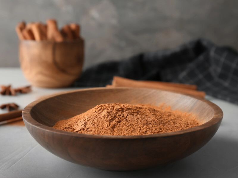 Действительно ли корица помогает избавиться от слизней, плесени и насекомых – опыт британских экспертов