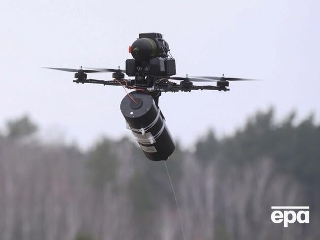 В Естонії на поле впав дрон – імовірно, український. Як це сталося?