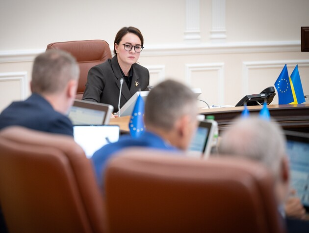 Кабмін України змінив правила перетину кордону. Кого це стосується?