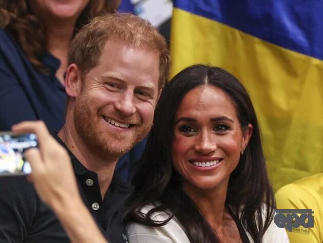 Дружина принца Гаррі здивувала подарунком від чоловіка. Відео