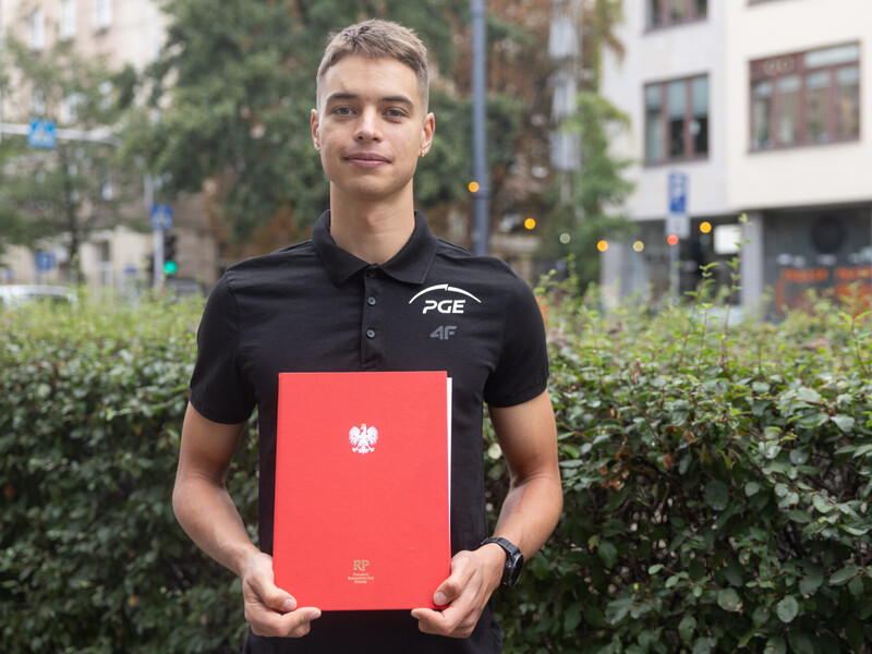 Польша предоставила гражданство российскому спортсмену. Он сможет принять участие в Олимпийских играх 