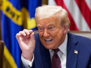Трампу рассказали о помолвке Свифт, которую он ненавидит. Как он отреагировал