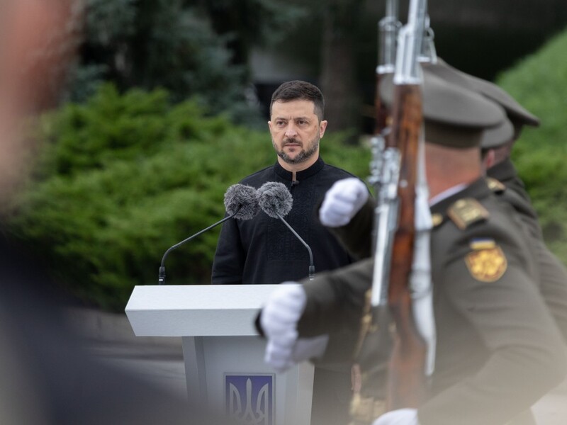 Буферна зона вже є, РФ може відійти вглиб окупованих територій, якщо хоче – Зеленський