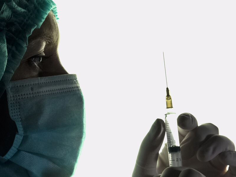 Державне підприємство планує закупівлю ліків з обмеженою конкуренцією, що загрожує бюджету збитками – ЗМІ