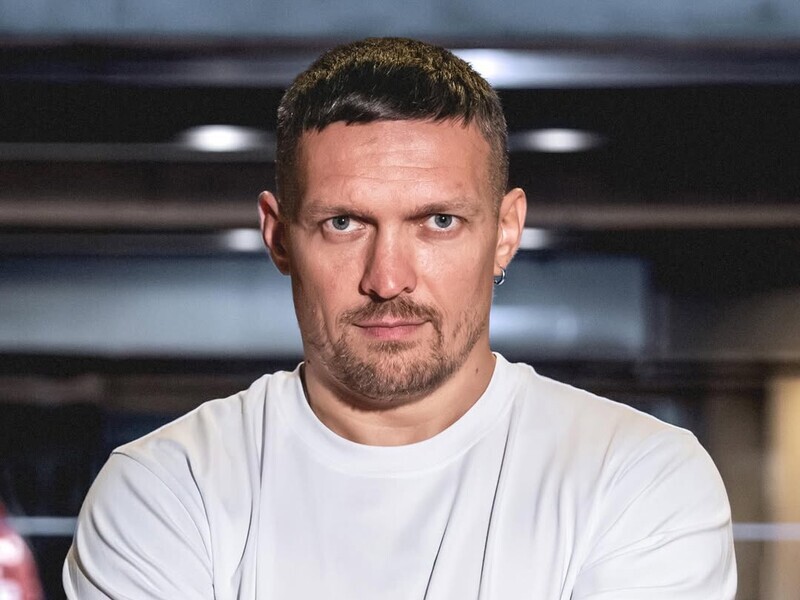 WBO неожиданно обязала Усика пройти медосмотр. Что такого натворил боксер