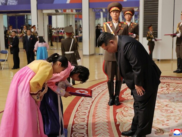 Ким Чен Ын пообещал 