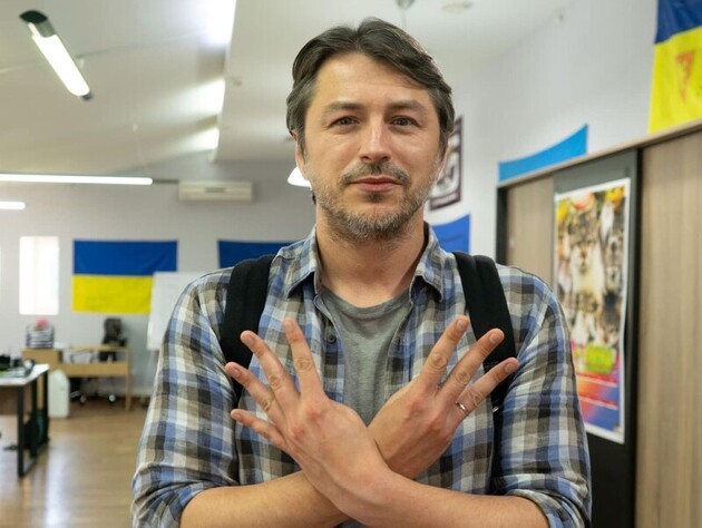 Притула звернувся до дружини і вразив своїм виглядом 10 років тому. Фото тоді й зараз