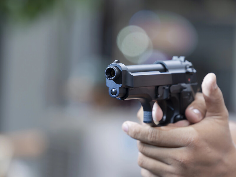 У Фастові 53-річний чоловік застрелив 28-річного й поранив його батька