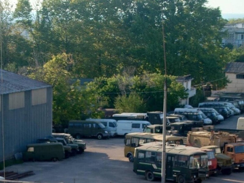 "Техніка РФ гниє". Біля Севастополя знайшли занедбану стоянку Чорноморського флоту РФ – "Атеш"